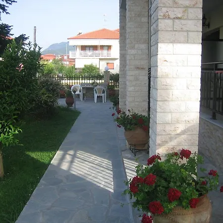 Sunelen Apartment Nea Vrasna